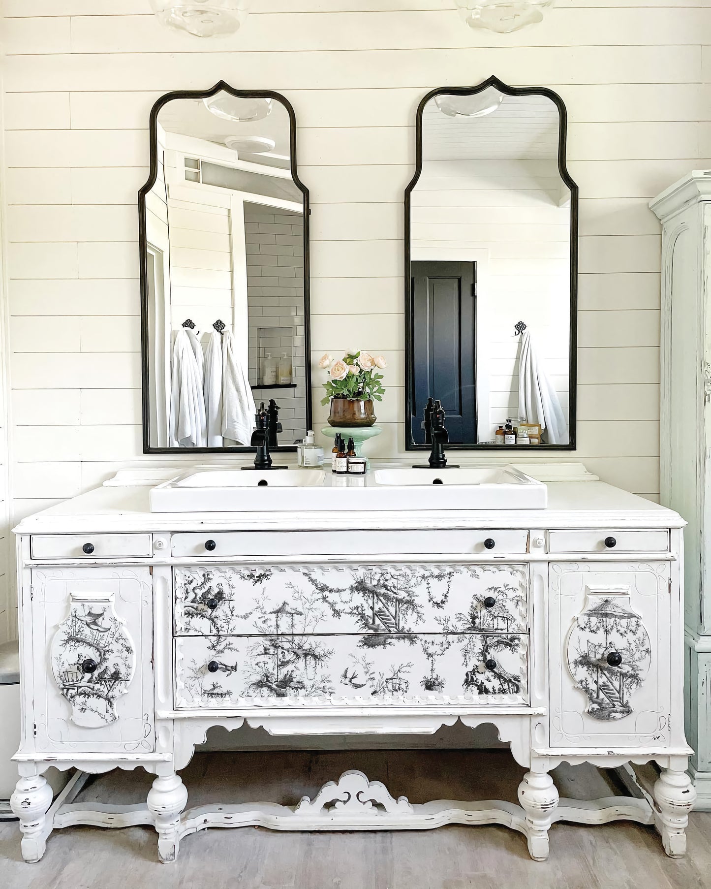 Petits Parasols Paint Inlay 12"X16" Pad