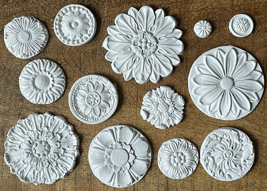Rosettes  6"x10" Decor Moulds™