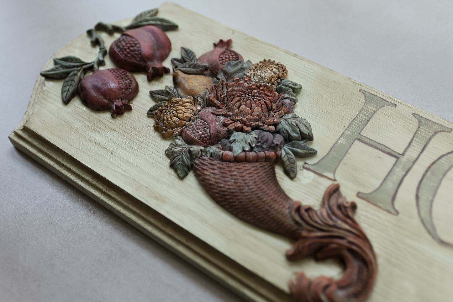 Cornucopias 6"x10" Decor Moulds™