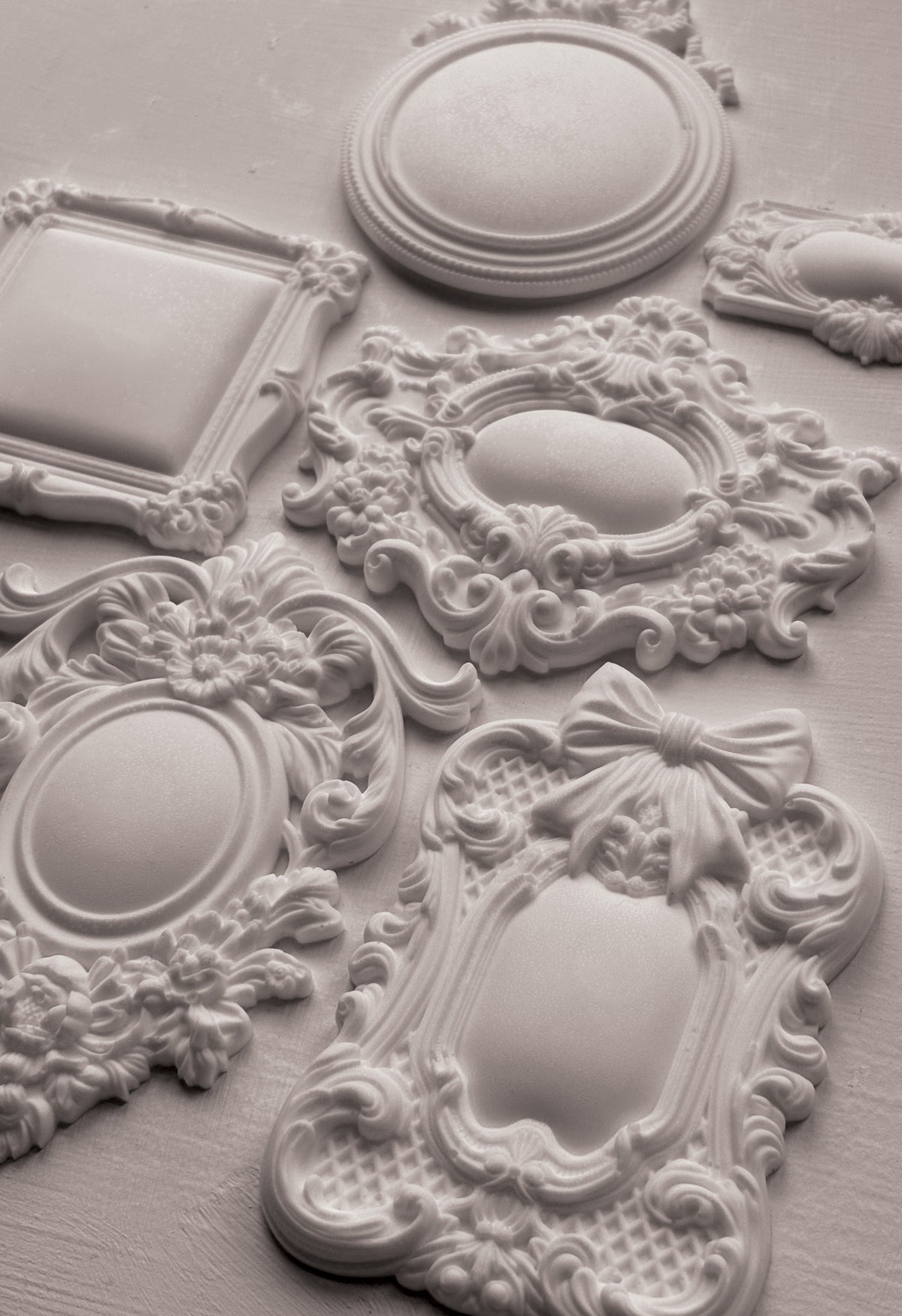 Frames 3  6"x10" Decor Moulds™