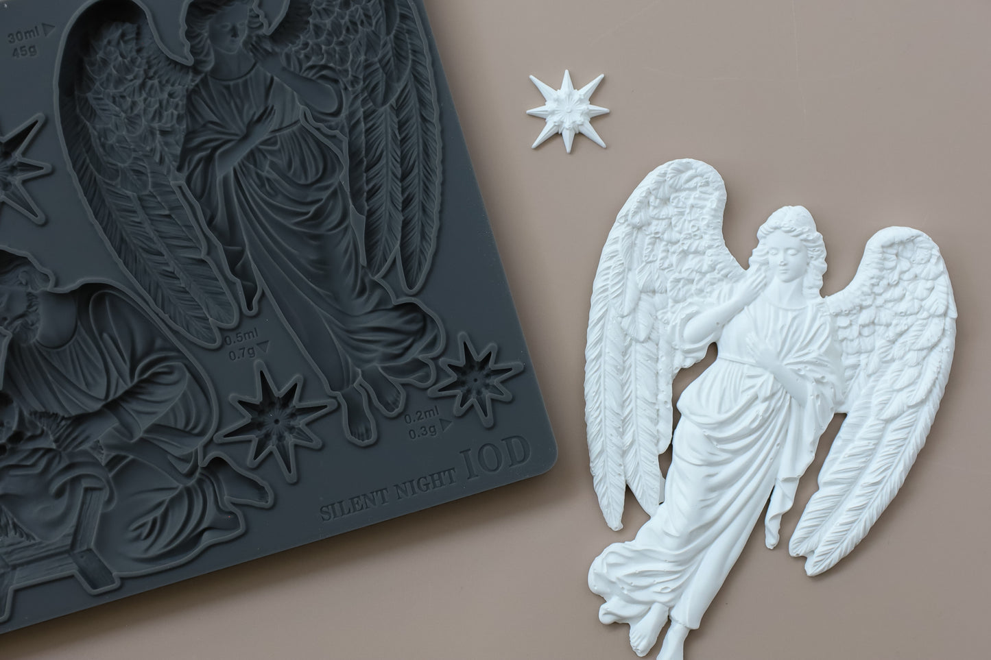 Silent Night 6"x10" IOD Moulds™
